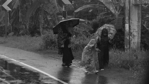 school time in Monsoon